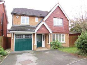 4 bedroom Detached f...